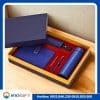 Các set quà tặng gồm bình giữ nhiệt, sổ tay, bút và ô tặng nhân viên